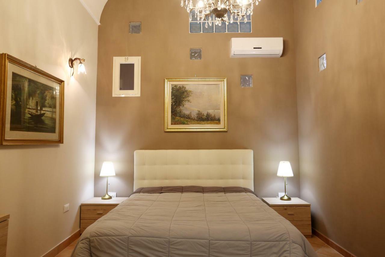 Ma Maison Казерта Экстерьер фото