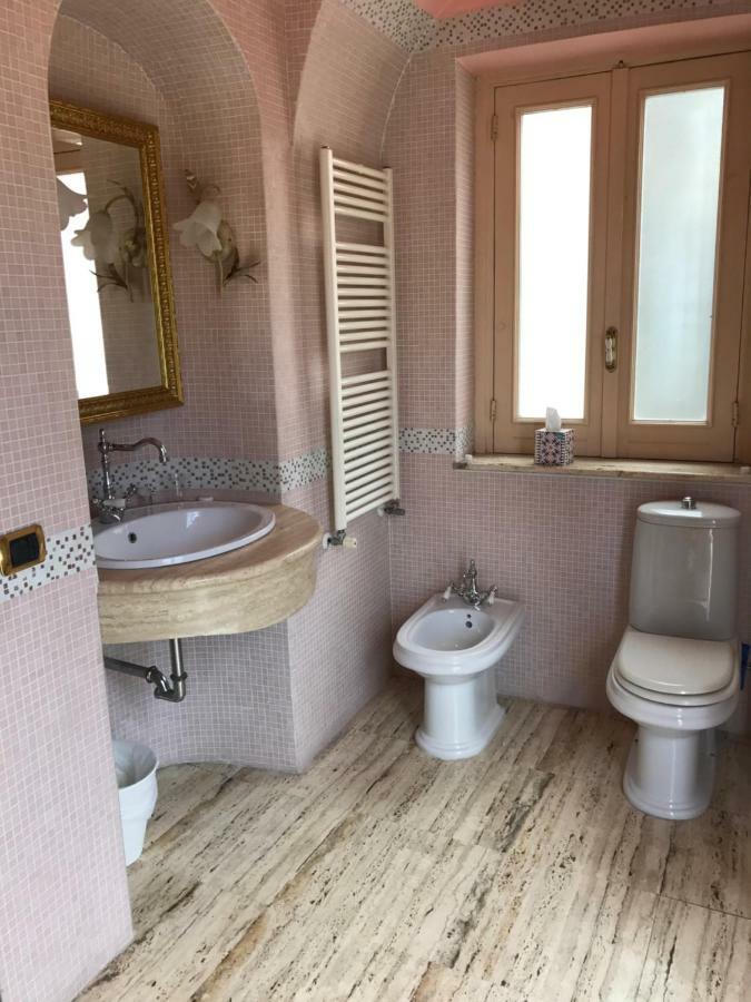 Ma Maison Казерта Экстерьер фото